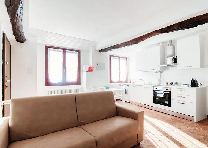 Design With Historic Beams Cotto Lombardo Como