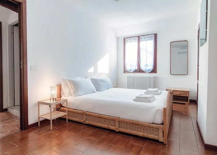 Design With Historic Beams Cotto Lombardo Como
