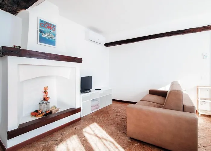 Design With Historic Beams Cotto Lombardo Como